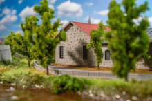 Faller 222106 Zweiständiger Lokschnuppen mit Werkstatt 182 x 160 x 70 mm Ep. II