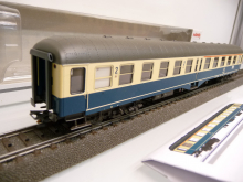 Märklin H0 43125 Eilzugwagen ABym(b)411 252-0 DB Ep IV türkis / beige Innenbeleuchtet in OVP