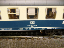 Märklin 43335 H0 Steuerwagen BDylb456 der DB blau/beige Ep. IV mfx Digital mit LED-Innenbeleuchtung