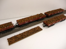 Märklin 4473 H0 Niederbordwagen Reglmms der DB braun Ep. IV mit Ladegut Metallschrott