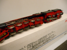 Märklin 3084 H0 Dampflok BR 050 082-7 DB mit Kabinentender  3L~ DC analog