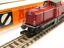 Arnold 2011 Spur N Diesellok BR 211 232-4 der DB altrot Epoche IV TOP in OVP