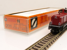 Arnold 2011 Spur N Diesellok BR 211 232-4 der DB altrot Epoche IV TOP in OVP