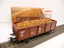 Märklin 4430 H0 6 Stück Hochbordwagen der DB braun Epoche IV beladen mit Rüben