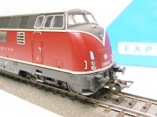 Piko 59720 H0 Diesellok V 200 033 rot der DB Epoche III geprüft in OVP