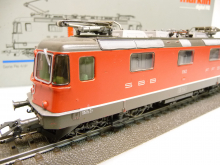 Märklin 3734 H0 Elektrolok Re 4/4 II der SBB rot Epoche V DIGITAL in OVP