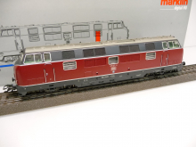 Märklin 3782 H0 Diesellok BR 221 der DB rot Epoche IV Digital TOP in OVP