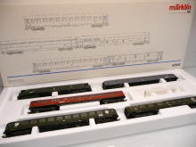 Märklin 42941 H0 Wagen-Set Riviera Express mit Innenbeleuchtung und Figuren in OVP