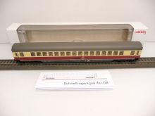 Märklin 43861 H0 Schnellzugwagen Apmz 121 rot/beige der DB Epoche IV TOP in OVP