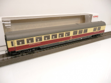 Märklin 43872 H0 Schnellzug-Speisewagen Bauart WRmh 132 rot/beige der DB Epoche IV TOP in OVP