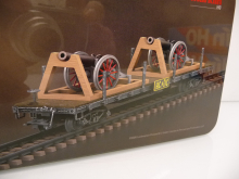 Märklin 46930 Flachwagen beladen mit AC/DC Statue For those about rock