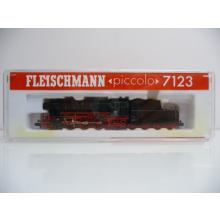 Fleischmann 4114 K H0 Dampflokomotive BR 13 der DB schwarz mit DSS TOP in OVP