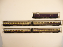 Arnold 0143 N Personenwagen-Set Rheingold 5-teilig violett/beige Epoche II TOP in OVP