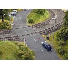 Noch 14307 H0 Bahnschranken (2 Stk.) mit Andreaskreuzen (4 Stk.)